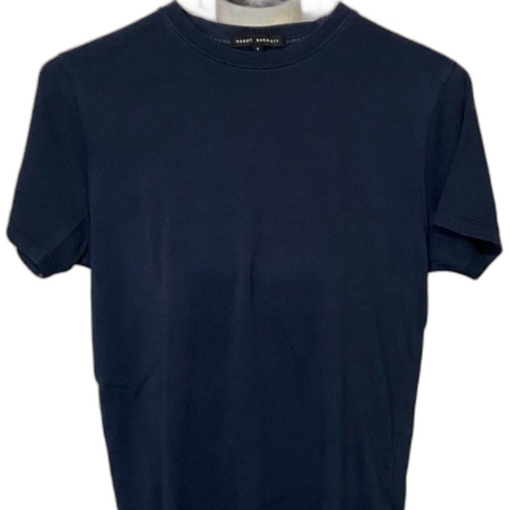 Robert Barakett Men’s Size Small T-Shirt 100% Pima Cotton Color Blue Night